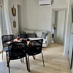 επισκεφθείτε το ξενοδοχείο